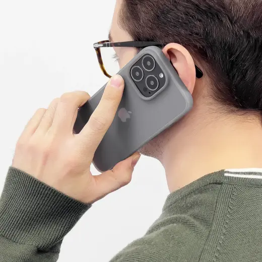 Kingxbar Plain Series case cover for iPhone 13 Pro silicone case gray Photo