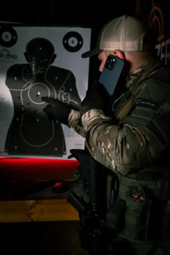 Taktiskais MagForce Hyperstealth telefona maciņš priekš iPhone 16e asfaltam ar MagSafe atbalstu Foto 3