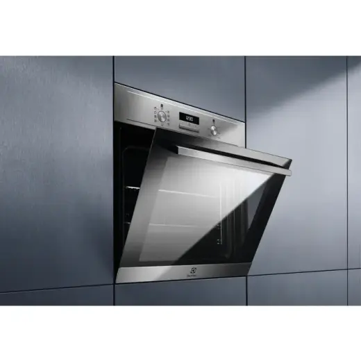 Electrolux cepeškrāsns, iebūv., 65l Photo