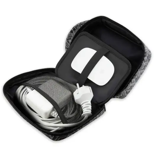 Guess PU G Cube universālā ceļojumu somiņa Black Foto 4