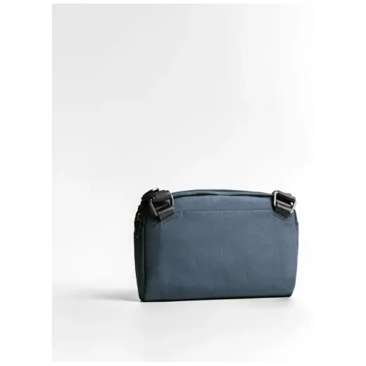 Bag UNIQ Arden Sling 2L blue Фото num