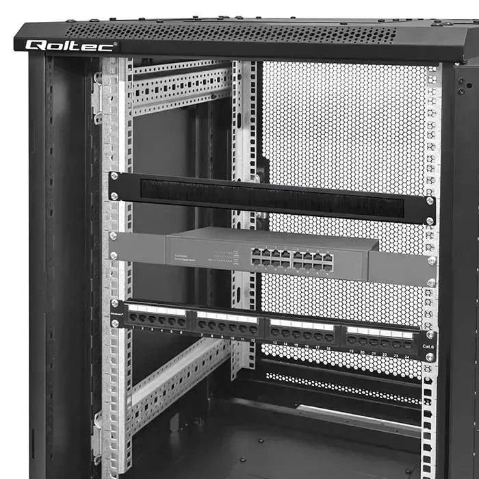 Qoltec Solid steel brush strip for 19" racks | 1U Foto 2