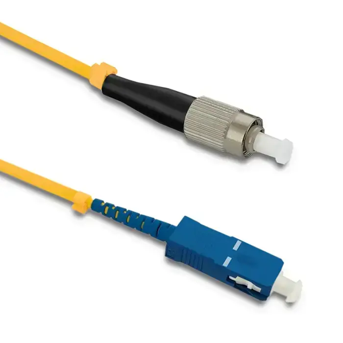 Qoltec Patchcord fiber optic FC/UPC - SC/UPC | Singlemode | 9/125 | G652D | Simplex | 0.5m