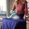 PHILIPS 3000 sērijas Tvaika gludeklis, 2400W, zaļš Photo