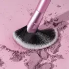 Real Techniques Extra Big Finishing Brush 1 Pcs — Foto 10