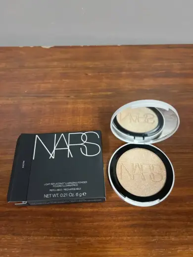 NARS - Light Reflecting Luminizing Powder