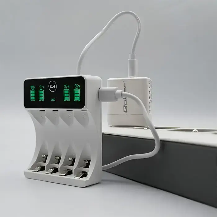 Qoltec Battery Charger for Ni-MH type R03 AAA R6 AA | LCD | USB-C cable | White  Foto 5