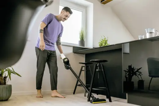 KARCHER VC 4  putekļsūcējs bezvada (1.198-630.0) Foto 2