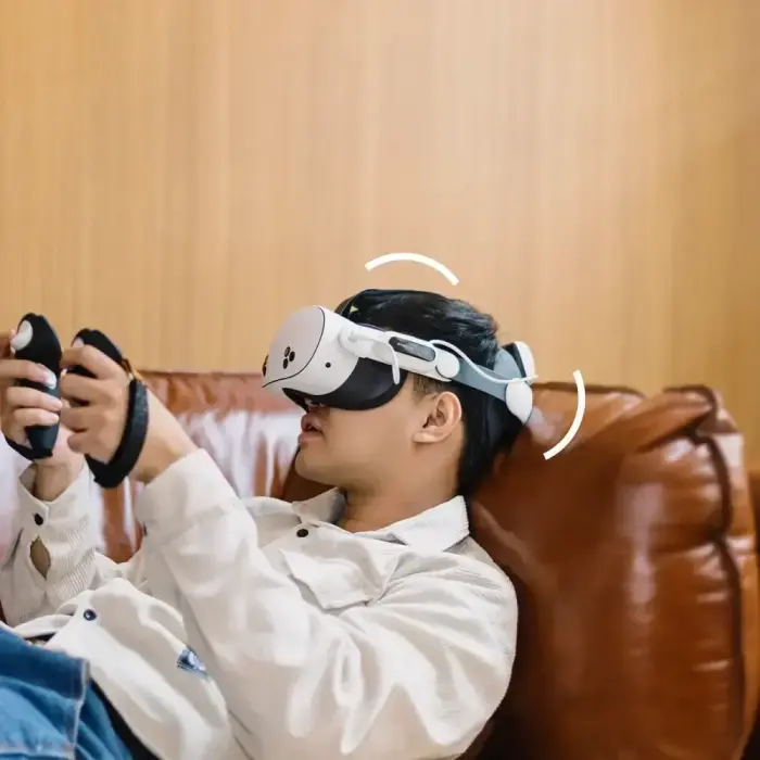 BoboVR E3 Pro Head Strap with Battery for Meta Quest 3 and 3S - White and Black Photo