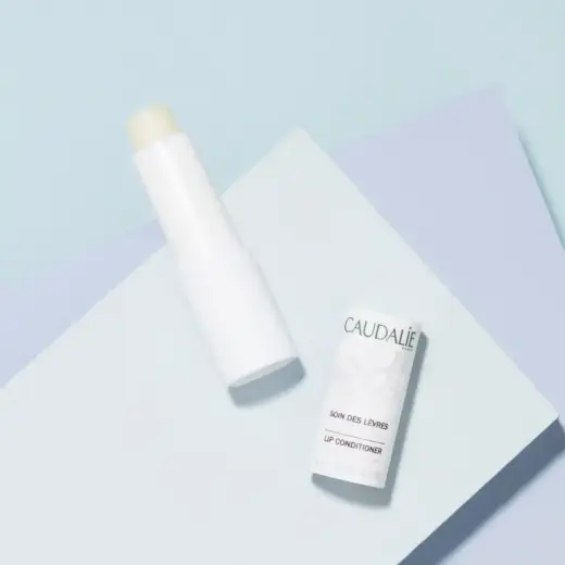 Caudalie Lip Conditioner - 4.5g - Long-Lasting Hydration - Sweet Orange & Vanilla Scent - Face the Future Foto 2