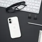 Acrylic phone case with MagSafe support for iPhone 17 transparent — Photo 5