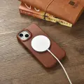 iCarer CE Oil Wax Premium Leather Folio Case iPhone 14 Plus magnetic flip case MagSafe brown (AKI14220707-BN) — Photo 5