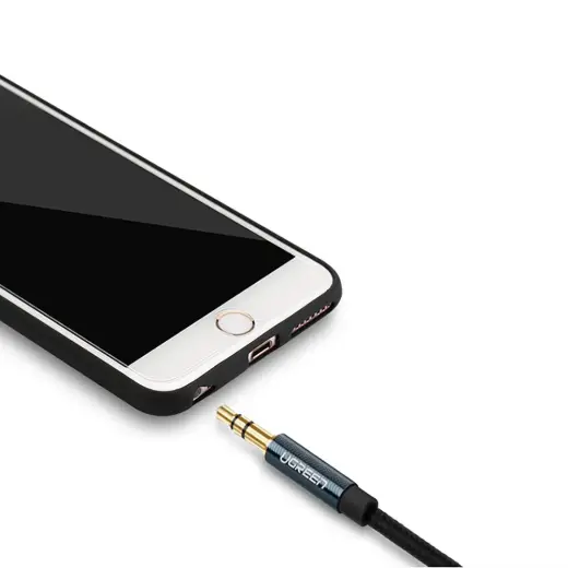 UGREEN AV112 Mini jack cable 3.5mm AUX 2m (black) Photo