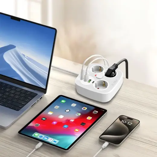 Tech-Protect PCS3X4 power strip, 3 sockets, 2xUSB-A, 2xUSB-C 200 cm - white Photo