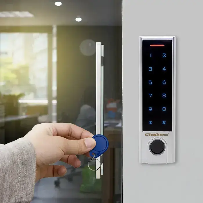 Qoltec Code lock TITAN with fingerprint reader | RFID | BT 4.0 |Code | Card | key fob | Doorbell| IP68 | EM Foto 7