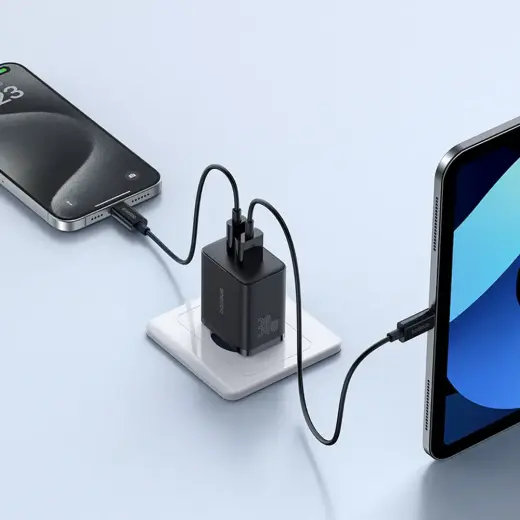 Baseus Cube Pro 30W USB-C USB-A Wall Charger - Black Foto 10