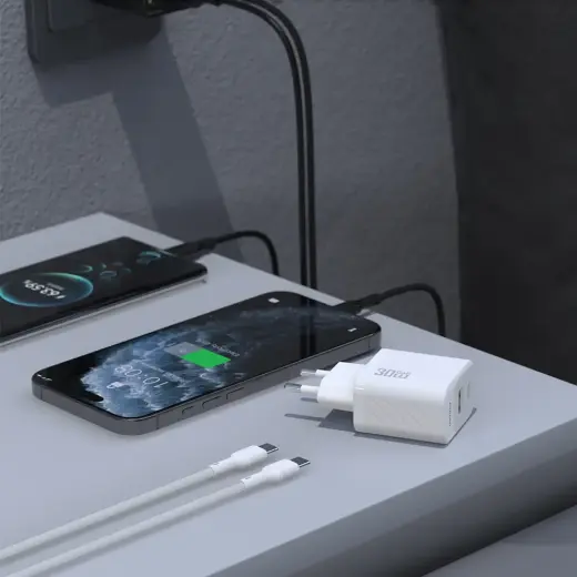 Dudao A27TCEU PD 30W GaN USB-A USB-C Wall Charger with USB-C Cable - White Foto 4