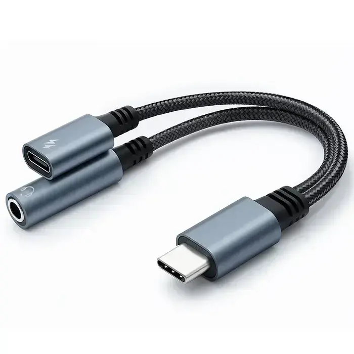 Qoltec 2-in-1 adapteris USB-C uz USB-C | 3.5mm | 15W