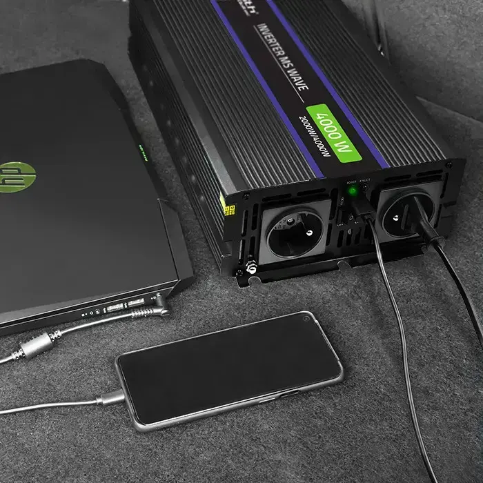 Qoltec Monolith voltage converter 4000 MS Wave |12V to 230V | 2000/4000W | USB Foto 3