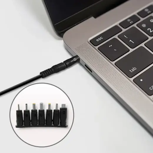 Qoltec Universal power adapter 15W | 5V | 3A | Compact | MultiPlug | 7 plugs Photo