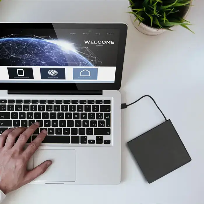 Qoltec External DVD-RW recorder |USB 2:0|Black Foto 7