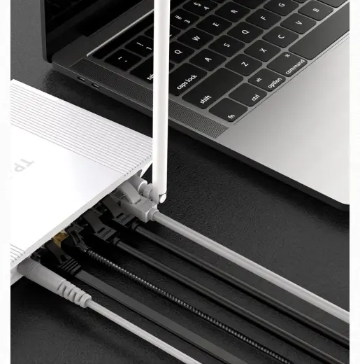 Ugreen Ethernet patchcord cable RJ45 Cat 6 UTP 1000Mbps 5m black (20162) Фото num