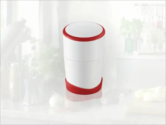 LEIFHEIT Garlic crusher  Photo