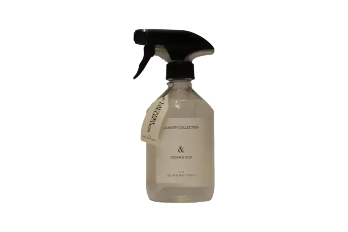 The Olphactory, Cedar & Oud, Woody, Wardrobe Freshener, 500 ml