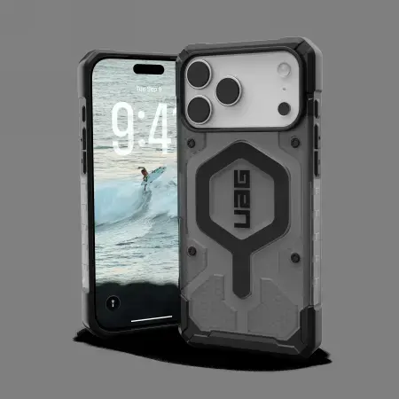 UAG Pathfinder Clear MagSafe Case for iPhone 17 Pro Max - Gray|Black