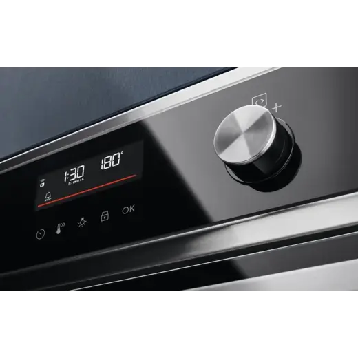 Electrolux Tvaika cepeškrāsns 600. sērija ar SteamBake, iebūv., melna Photo