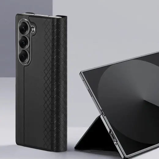 Dux Ducis Bril Case for Samsung Galaxy Z Fold 7 - Black Photo