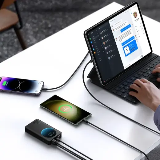 Joyroom JR-PBF01 внешний аккумулятор (powerbank) | 10000 mAh | 30W | USB-C, USB-A | LED фонарик | черный Фото num