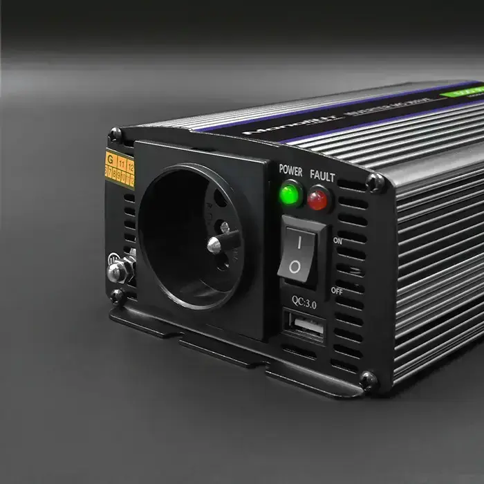Qoltec Monolith voltage converter 600 MS Wave | 12V to 230V | 300/600W| USB Foto 6