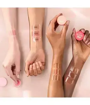 Catrice Lovin' Moisturizing Lip Mask for the Night Color 030 Feelin' Peachy 4 G Foto 2