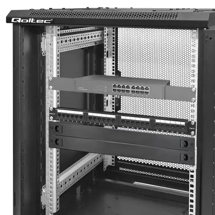 Qoltec Solid steel blanking panel for 19" RACK cabinets | 1U Foto 2