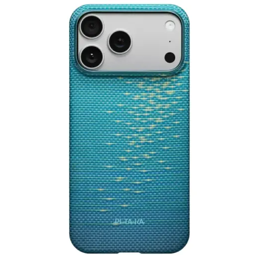 Case PITAKA Ultra-Slim MagSafe for iPhone 17 Pro lucid blue