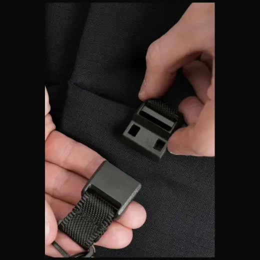 Bag UNIQ Arden Sling 2L black Фото num