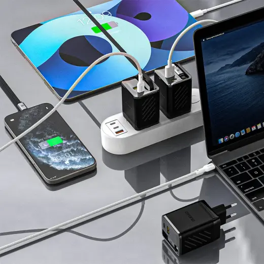 Dudao A67EU GaN 67W Wall Charger with Built-in Retractable USB-C Power Delivery Quick Charge Cable - Black Foto 4