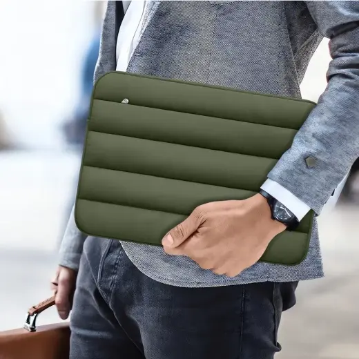 Tech-Protett Fluffy Laptop Bag 15-16 - Green Photo