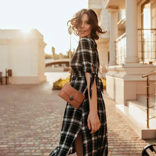 Knitted bag for phone GCW06 brown Photo