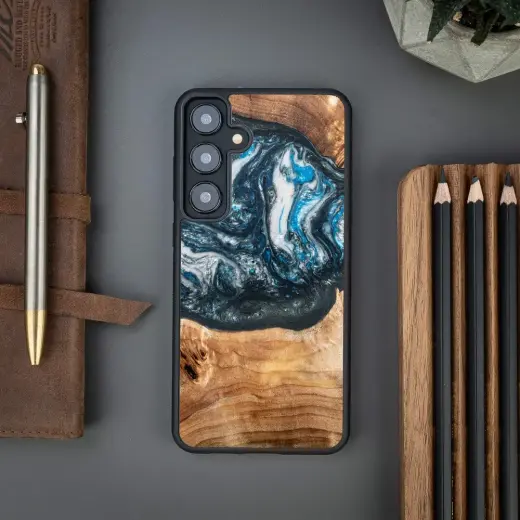 Bewood Unique case for Samsung Galaxy S24 Plus Planets Earth Foto 2