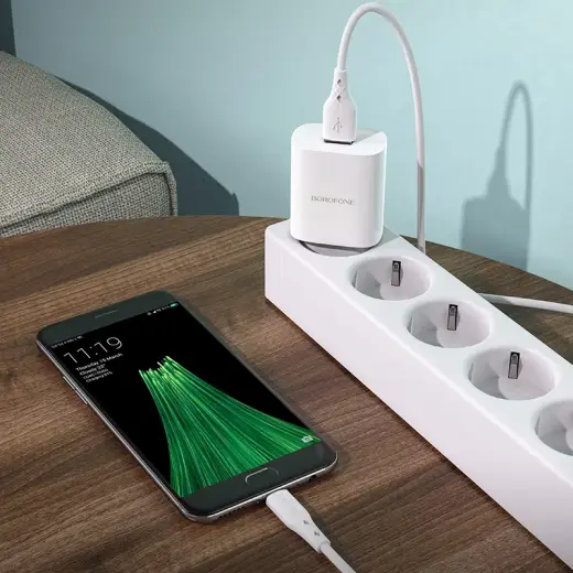 Borofone Wall charger BN1 Innovative - USB - 2,1A with USB to MicroUSB white Photo