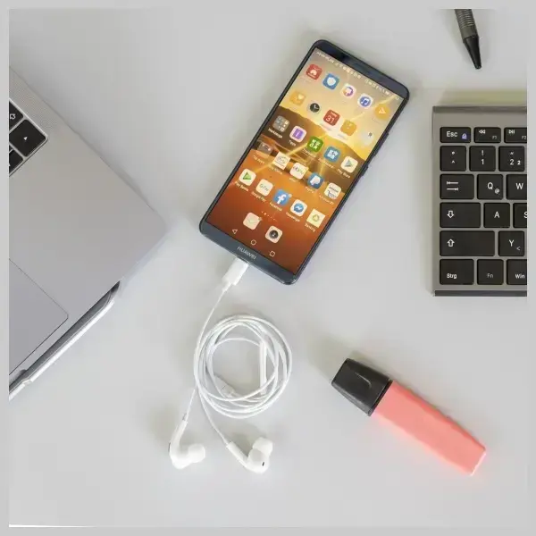 4smarts Słuchawki Melody Digital Basic   USB-C z przetwornikiem D/A biały/white 465590 Foto 2