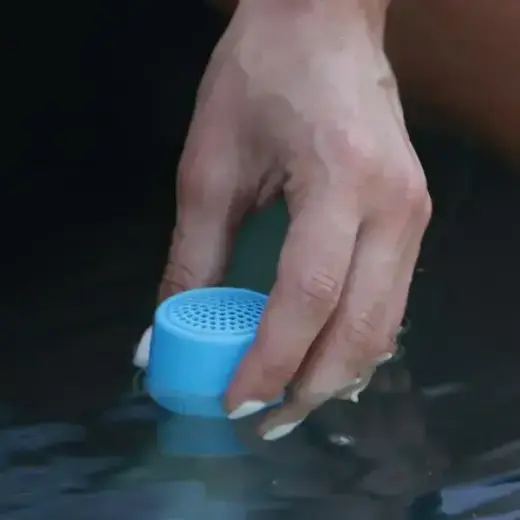 Lexon Mino X Bluetooth Speaker light blue LA120B9 Foto 7