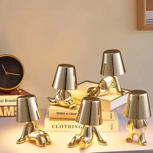 Night lamp Golden Man design A Фото num