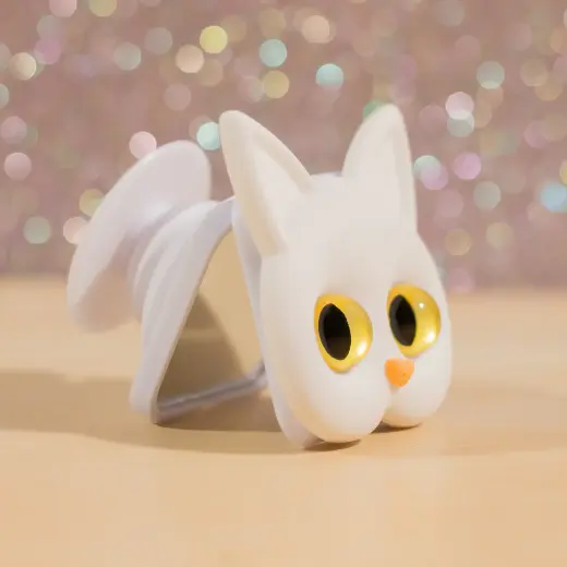 Cat Holder white Photo