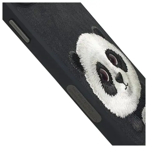 Nimmy etui iPhone 15 Pro 6.1"             czarny|black Big Eyed Pet 2.0 Panda Photo