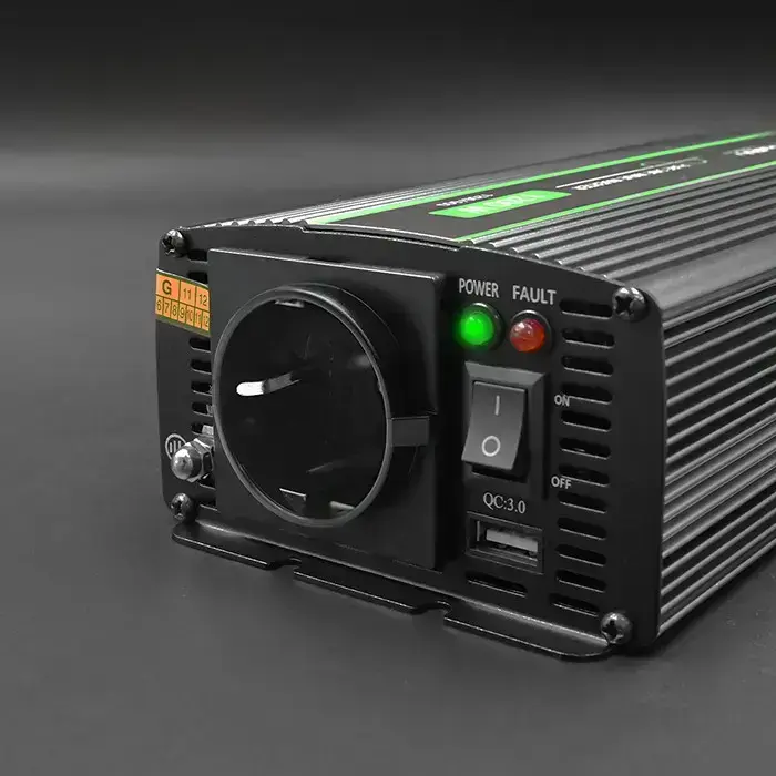 Qoltec Pure Sine Wave Inverter Monolith| 600W | 1200W | 12V to 230V Foto 5