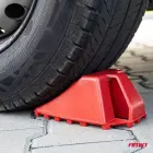 Wheel wedge with brake — Photo 4