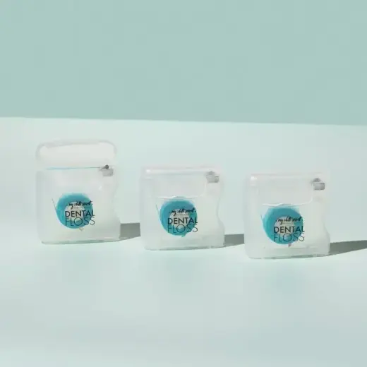 My White Secret Dental Floss Dental Floss Coconut, Mint, Strawberry 3 Pc Foto 4